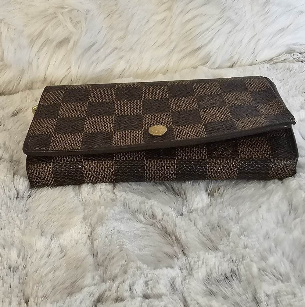 Louis Vuitton Porte-Monnaie Billets Tresor Wallet - Picture 5 of 15
